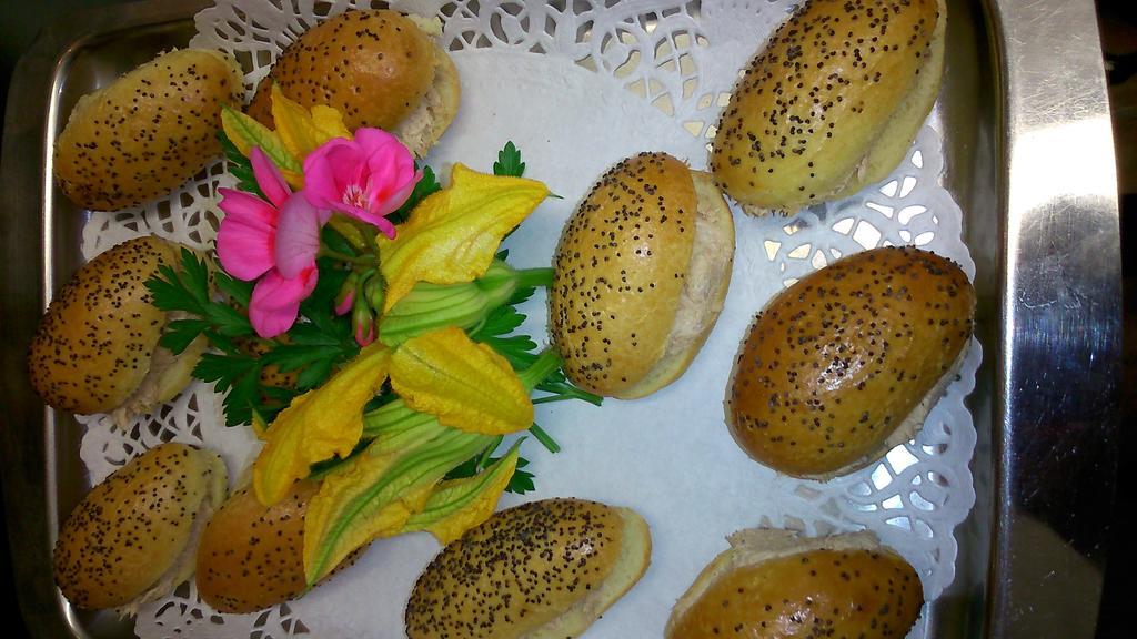 בנגון Hotel & Restaurant Le Moulin De Chameron, The Originals Relais מראה חיצוני תמונה